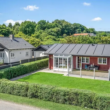 Tatil Evi Cozy In Bjert With Wifi