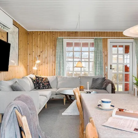 Cozy In Bjert With Wifi בית נופש