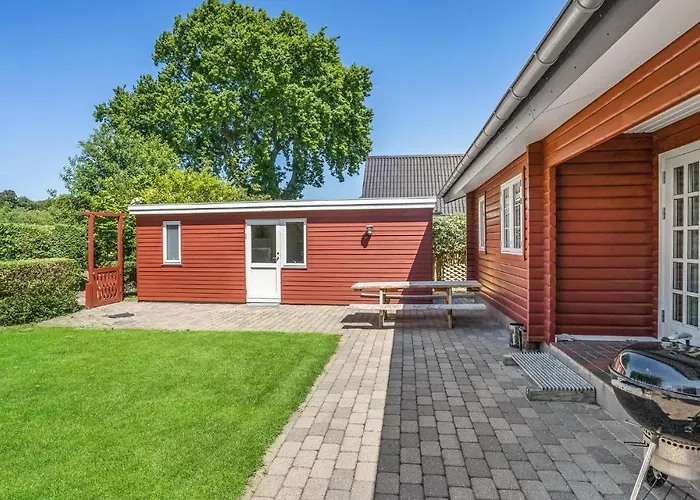 Vakantiehuis Cozy In Bjert With Wifi *