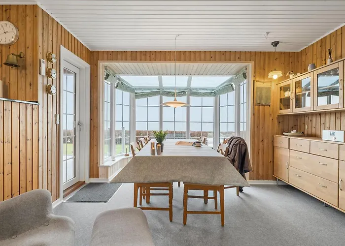 Cozy In Bjert With Wifi * Binderup Strand